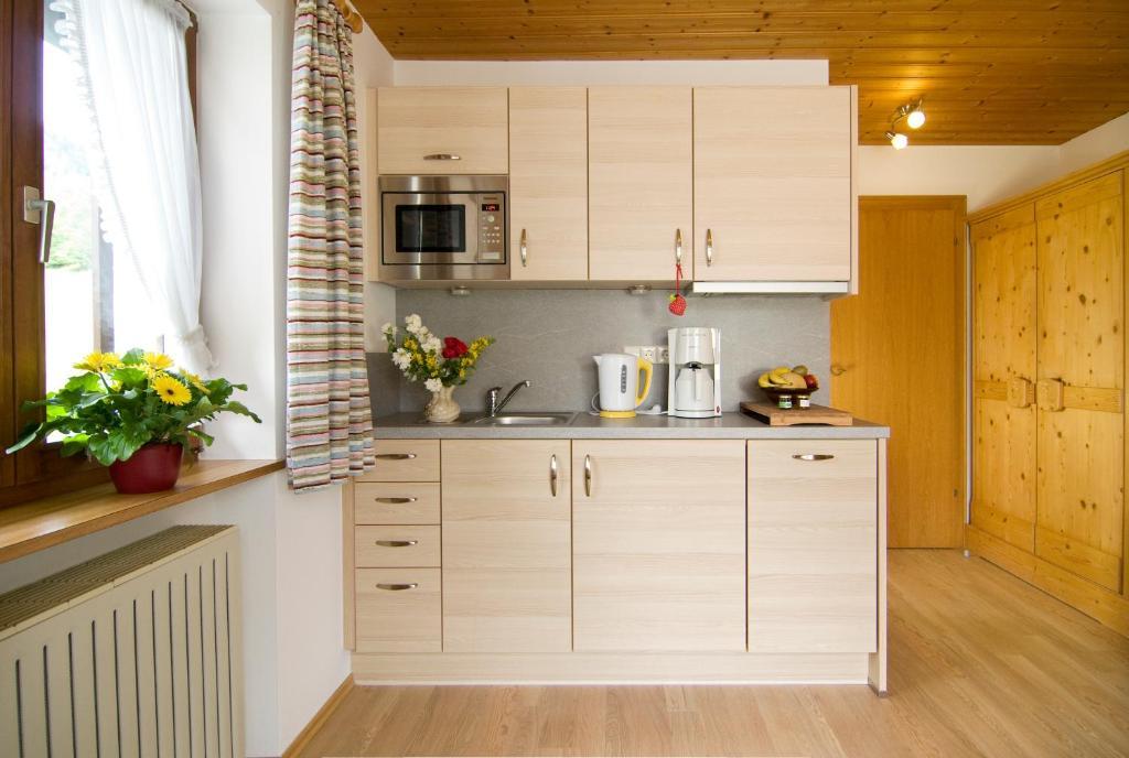 Haus Christl Reit Im Winkl, Kostenloser Parkplatz, 5 Minuten Zum Ortszentrum, Ruhige Lage, Wlan 객실 사진